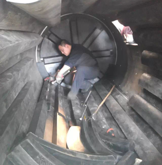 球磨機(jī)襯板安裝